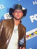 Tim McGraw photo Photo of Tim McGraw at 2001 Billboard Awards at MGM Grand in Las Vegas 4th December 2001<br>© Chris Walter<br>