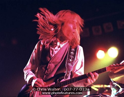 Photo of Tom Petty for media use , reference; p07-77-013a,www.photofeatures.com