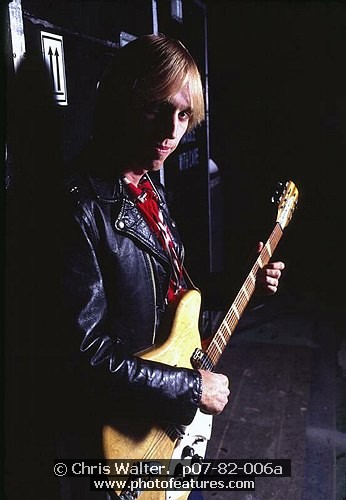 Photo of Tom Petty for media use , reference; p07-82-006a,www.photofeatures.com