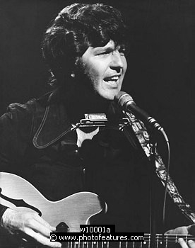 Photo of Tony Joe White by Chris Walter , reference; w10001a,www.photofeatures.com
