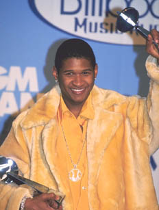 Usher
photo by © Chris Walter