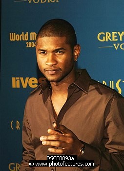 Photo of Usher arriving for pre-awards dinner for 2004 World Music Awards in Las Vegas 14th September 2004. Photo by Chris Walter/Photofeatures , reference; DSCF0093a