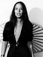 Photo of Yvonne Elliman 1977