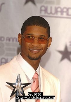 Photo of USHER at 2nd Annual BET(Black Entertainment Television) Awards at Kodak Theater in Hollywood , reference; Dscf0750