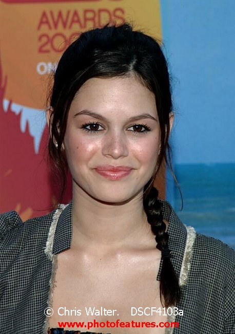 Photo of 2004 Teen Choice Awards for media use , reference; DSCF4103a,www.photofeatures.com