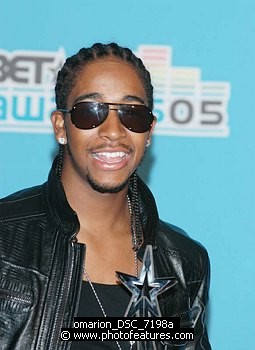 Photo of Omarion in Photo Room at 2005 BET Awards at the Kodak Theatre in Hollywood, June 28th 2005. Photo by Chris Walter/Photofeatures. , reference; omarion_DSC_7198a