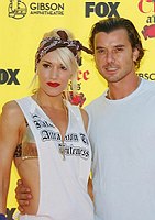 Photo of Gwen Stefani and Gavin Rossdale<br>at the 2005 Teen Choice Awards at the Gibson Amphitheatre in Universal City, August 14th 2005. Photo by Chris Walter/Photofeatures.