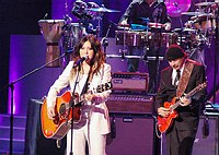 Photo of Carlos Santana and Michelle Branch 