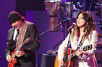 Photo of Carlos Santana and Michelle Branch 