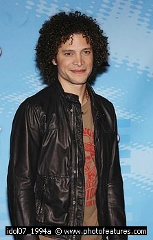 Photo of 2007 American Idol Final 12 , reference; idol07_1994a