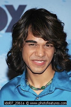 Photo of 2007 American Idol Final 12 , reference; idol07_2061a