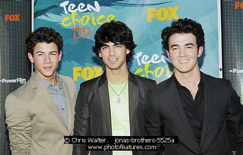 Photo of Teen Choice 2009 Awards by Chris Walter , reference; jonas-brothers-5525a,www.photofeatures.com