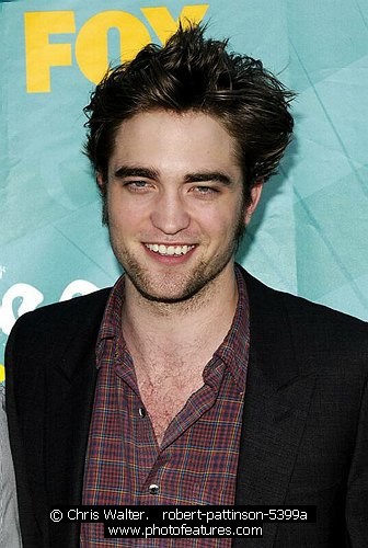 Photo of Teen Choice 2009 Awards by Chris Walter , reference; robert-pattinson-5399a,www.photofeatures.com