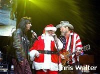 Alice Cooper Santa Claus and Ted Nugent at Alice Cooper's Christmas Pudding show for his Solid Rock Foundation Charity at Dodge Theatre in Phoenix, Arizona, December 18th 2004. Photo by Chris Walter/Photofeatures.