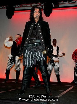 Photo of Alice Cooper<br>at the 9th Annual Alice Cooper Celebrity Golf Tournament in Scottsdale, Arizona, May 1st 2005.  Photo by Chris Walter/Photofeatures. , reference; DSC_4819a