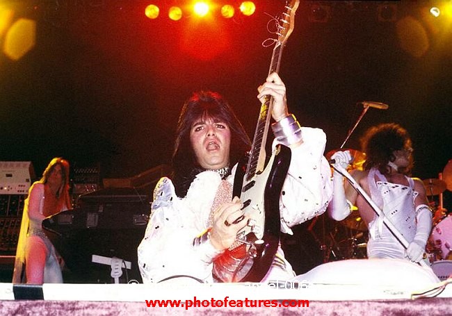 Photo of Angel for media use , reference; angel-006a,www.photofeatures.com