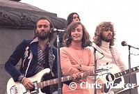 Bee Gees 1973 Maurice Gibb, Robin Gibb and Barry Gibb filming in Trafalgar Square