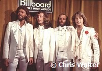 Bee Gees 1977  Barry Gibb, Robin Gibb, Maurice Gibb and Andy Gibb ay Billboard Music Awards<br>