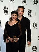Photo of Nia Vardolos & John Corbett