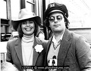 Photo of Captain and Tennille by Chris Walter , reference; c37001a,www.photofeatures.com