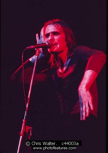 Steve Harley c44003a photography by © Chris Walter Photo of Steve Harley for media use , reference; c44003a,www.photofeatures.com