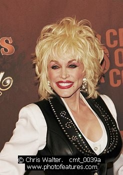 Photo of Dolly Parton by Chris Walter , reference; cmt_0039a,www.photofeatures.com