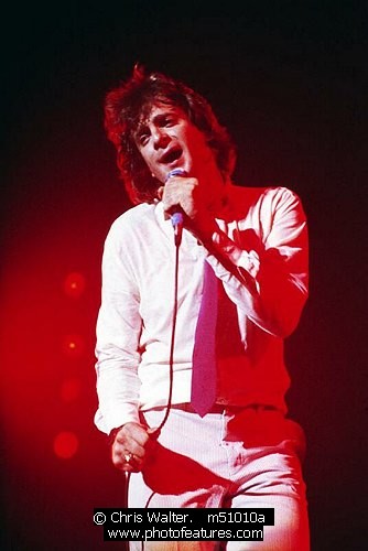 Photo of Eddie Money by Chris Walter , reference; m51010a,www.photofeatures.com