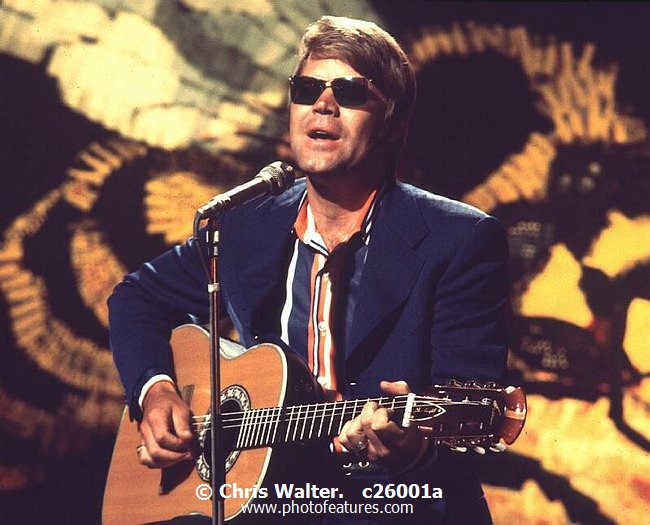 Photo of Glen Campbell for media use , reference; c26001a,www.photofeatures.com