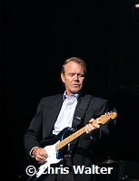 Glen Campbell at Alice Cooper's Christmas Pudding show for his Solid Rock Foundation Charity at Dodge Theatre in Phoenix, Arizona, December 18th 2004. Photo by Chris Walter/Photofeatures.