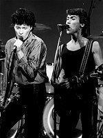 Photo of Golden Earring 1979 Barry Hay and George Kooymans