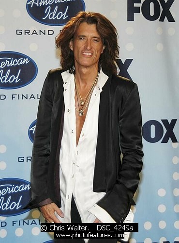 Photo of 2007 American Idol by Chris Walter , reference; DSC_4249a,www.photofeatures.com