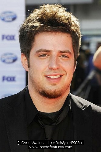 Photo of 2010 American Idol Finale by Chris Walter , reference; Lee-DeWyze-8903a,www.photofeatures.com