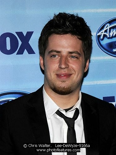 Photo of 2010 American Idol Finale by Chris Walter , reference; Lee-DeWyze-9166a,www.photofeatures.com