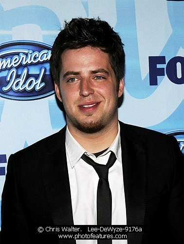 Photo of 2010 American Idol Finale by Chris Walter , reference; Lee-DeWyze-9176a,www.photofeatures.com