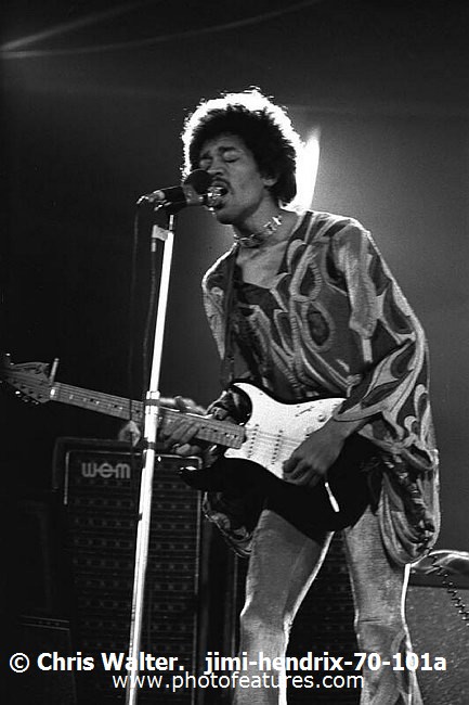 Photo of Jimi Hendrix for media use , reference; jimi-hendrix-70-101a,www.photofeatures.com