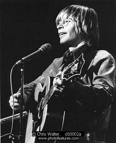 Photo of John Denver for media use , reference; d10002a,www.photofeatures.com