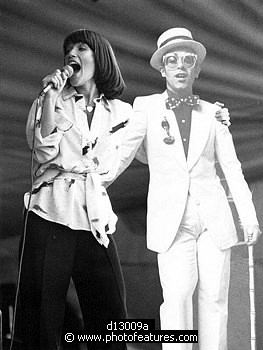 Photo of Kiki Dee by Chris Walter , reference; d13009a,www.photofeatures.com