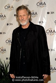 Photo of Kris Kristofferson by Chris Walter , reference; kristofferson-0604a,www.photofeatures.com