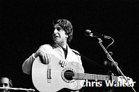Leonard Cohen 1976 at the Royal Albert Hall<br> Chris Walter