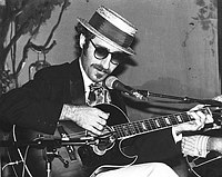 Photo of Leon Redbone 1978<br> Chris Walter<br>