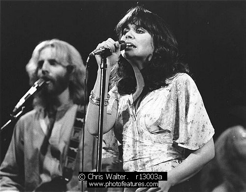 Photo of Linda Ronstadt for media use , reference; r13003a,www.photofeatures.com