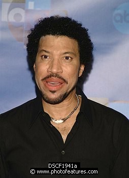 Photo of Lionel Richie by Chris Walter , reference; DSCF1941a,www.photofeatures.com