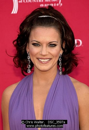 Photo of Martina McBride by Chris Walter , reference; DSC_3597a,www.photofeatures.com