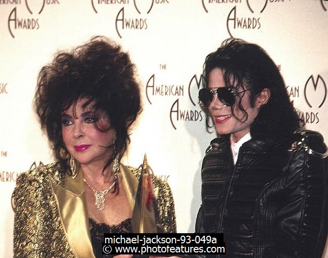 Photo of Michael Jackson for media use , reference; michael-jackson-93-049a,www.photofeatures.com