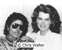 MICHAEL JACKSON 1983 with Brooke Shields at American Music Awards