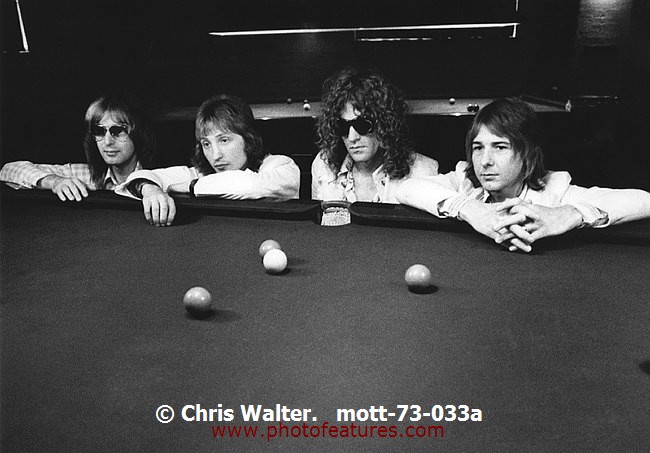 Mott The Hoople mott-73-033a photography by © Chris Walter Photo of Mott The Hoople for media use , reference; mott-73-033a,www.photofeatures.com