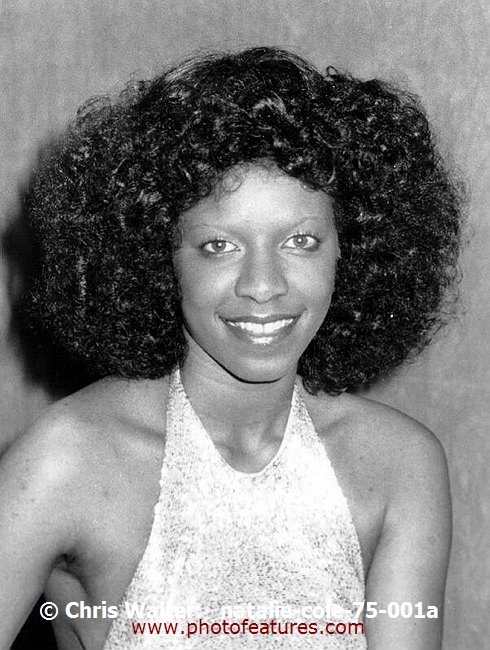 Photo of Natalie Cole for media use , reference; natalie-cole-75-001a,www.photofeatures.com