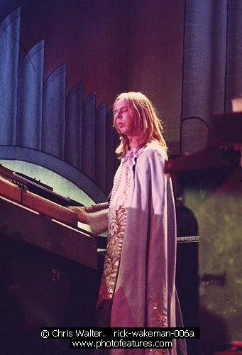 Photo of Rick Wakeman by Chris Walter , reference; rick-wakeman-006a,www.photofeatures.com