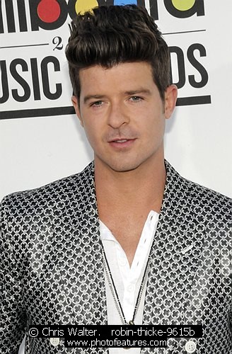 Photo of Robin Thicke for media use , reference; robin-thicke-9615b,www.photofeatures.com