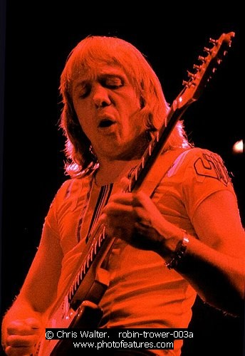 Photo of Robin Trower by Chris Walter , reference; robin-trower-003a,www.photofeatures.com